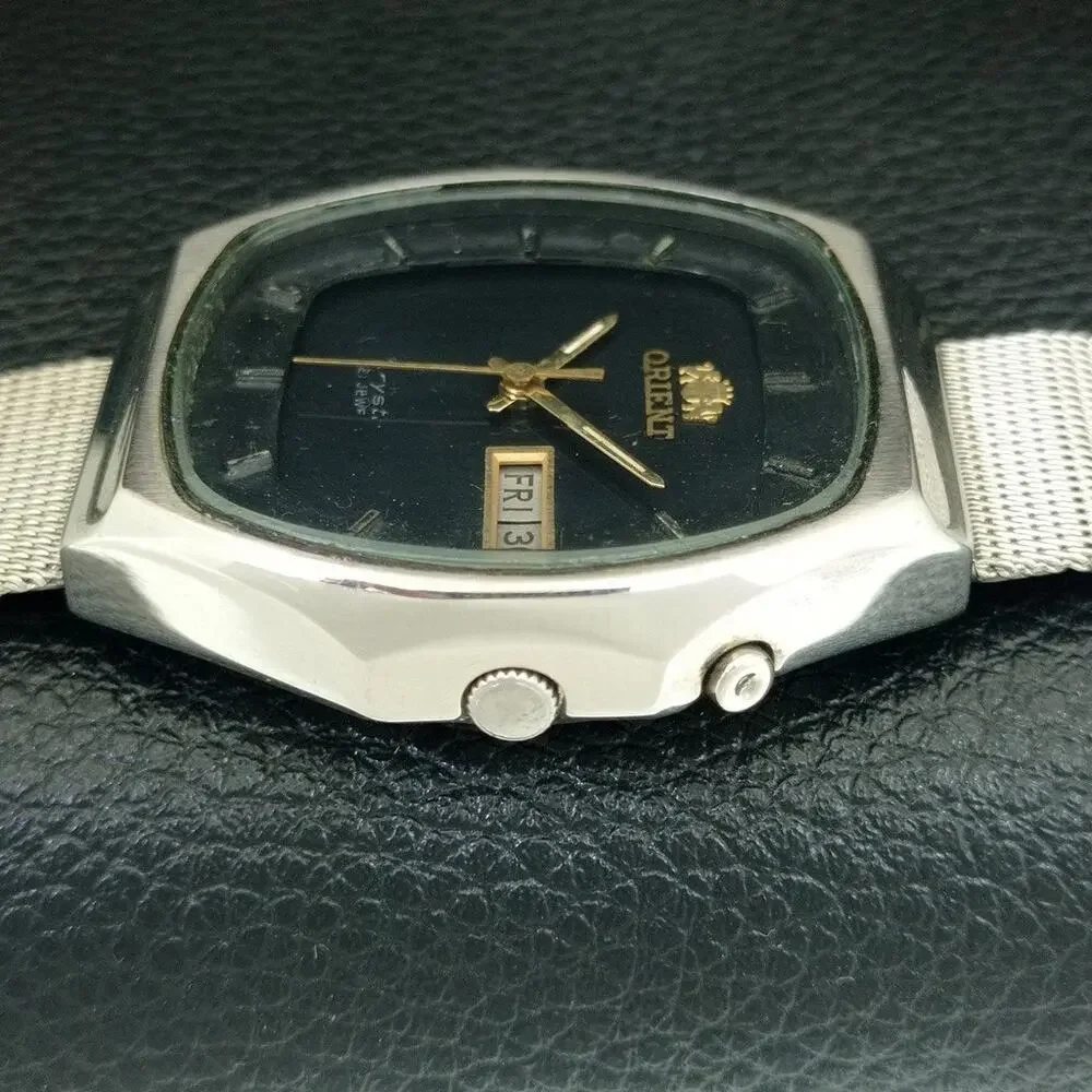 Vintage 1984 Orient Automatic Mens Silver Watch W/daydate & Gold accents